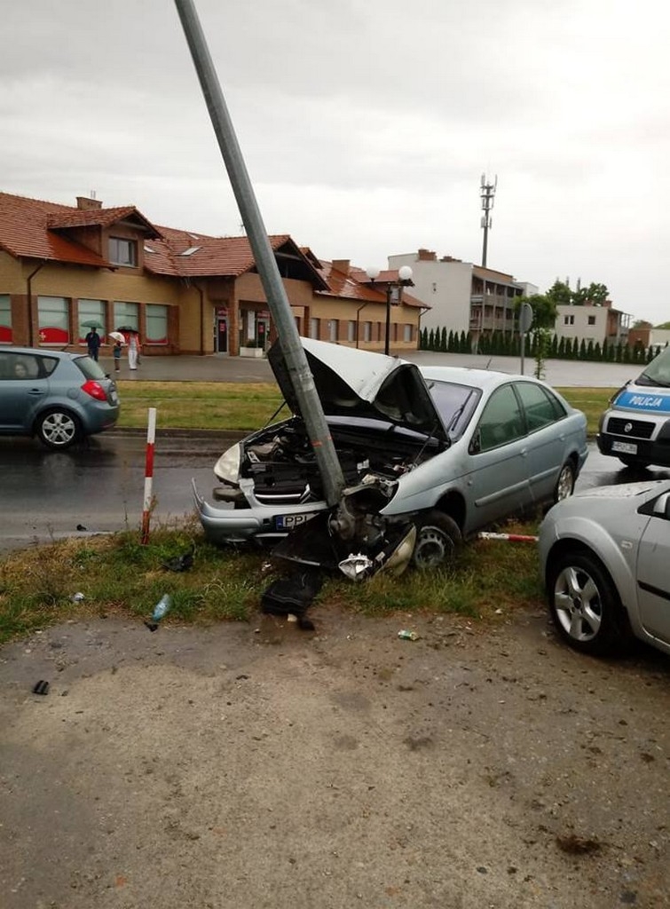 wypadek slup - Zdjęcie główne