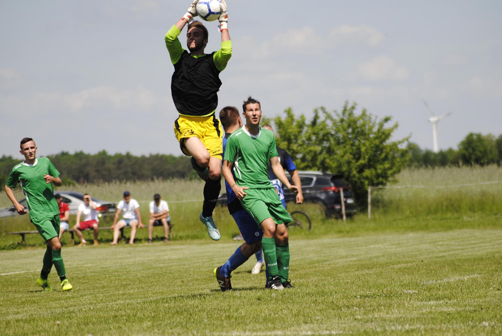 Żaki Taczanów - Czarni Dobrzyca 2:2