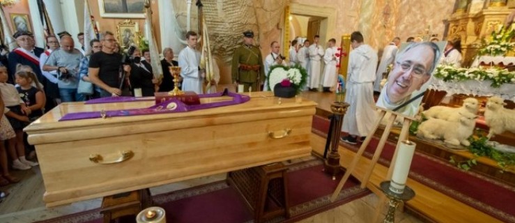 Ostatnie pożegnanie księdza Dariusza Kowalka [WIDEO] - Zdjęcie główne