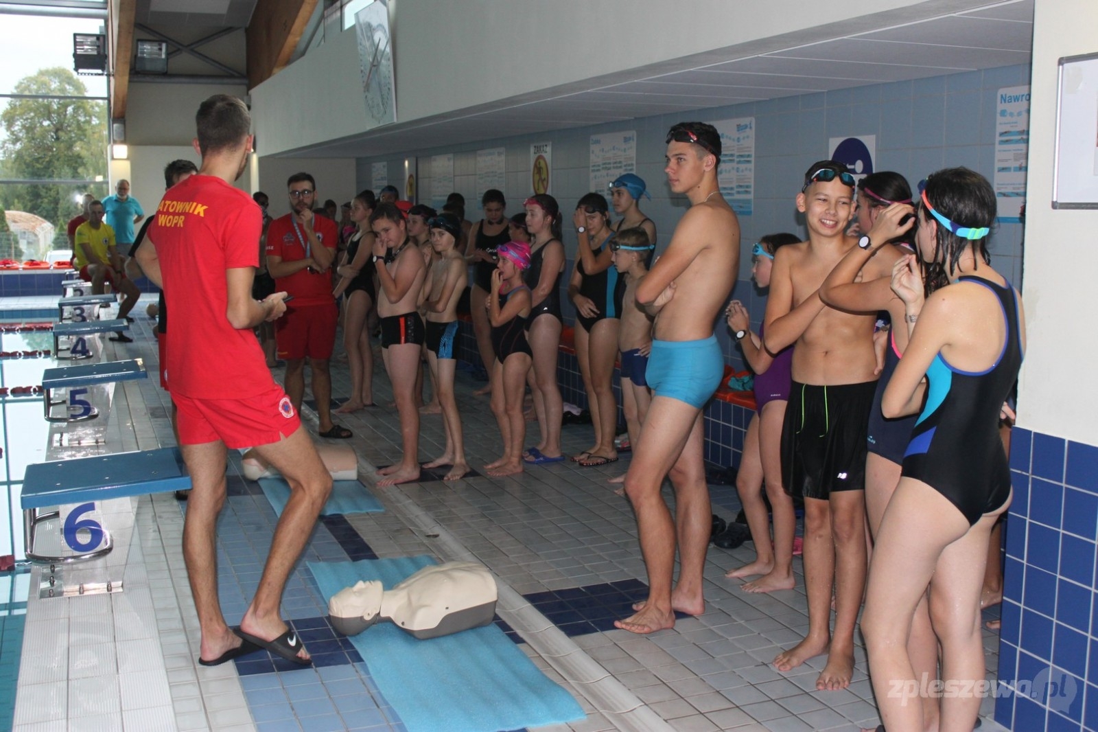 Światowy Dzień Przywracania Czynności Serca. Rekord na basenie - Zdjęcie główne