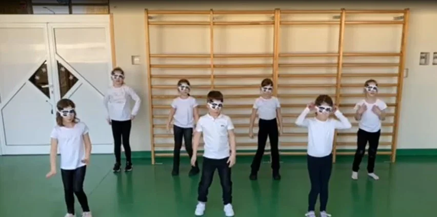 Uczniowie z Gołuchowa biorą udział w konkursie "You Can Dance" [ZDJĘCIA] - Zdjęcie główne