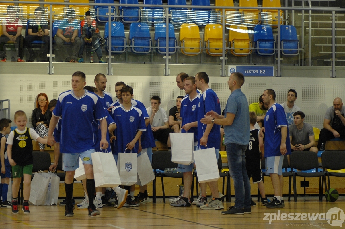 Finałowy mecz Kosz - Siarka - Zdjęcie główne