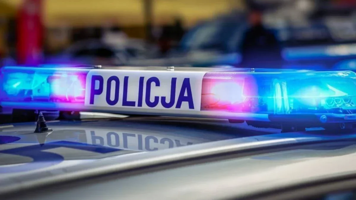 Dramat na drodze w powiecie ostrowskim. Nie żyje 42-letni mężczyzna