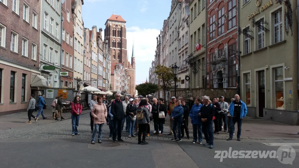 Słuchacze Uniwersytetu Trzeciego Wieku w Pleszewie oraz sympatycy stowarzyszenia wzięli udział w wycieczce do Trójmiasta . 