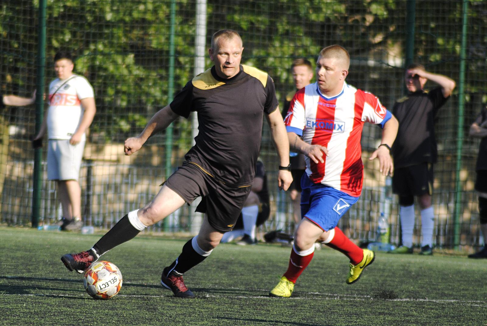 LIDER OLDBOYS CUP 35+. Wielkie emocje w starciu o pierwsze miejsce - Zdjęcie główne