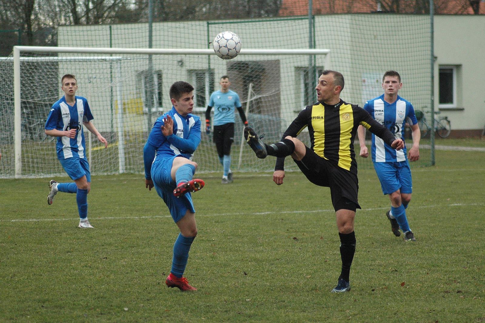 PROEKO IV LIGA. Odolanów. Wyprawa po trzy punkty [ZDJĘCIA] - Zdjęcie główne