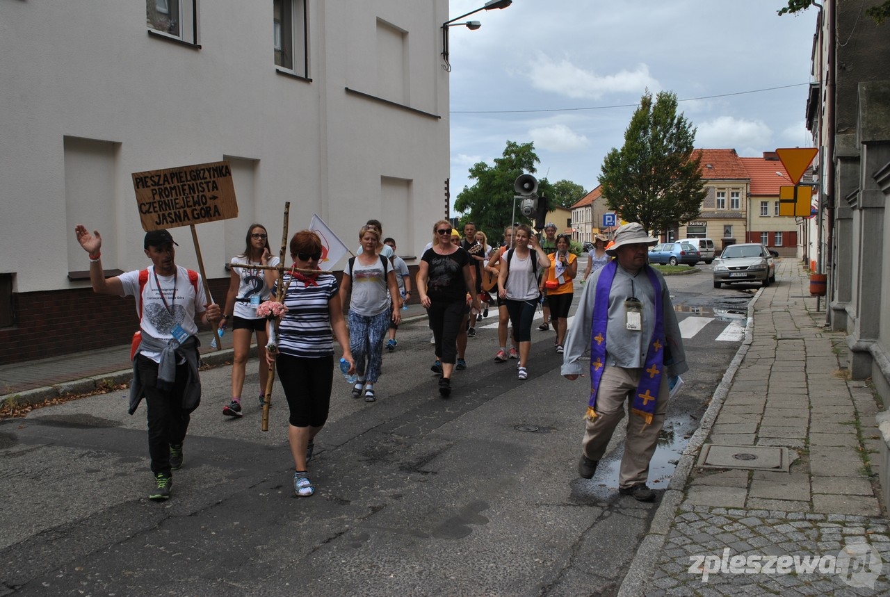 Siostry Służebniczki ugościły pielgrzymów - Zdjęcie główne
