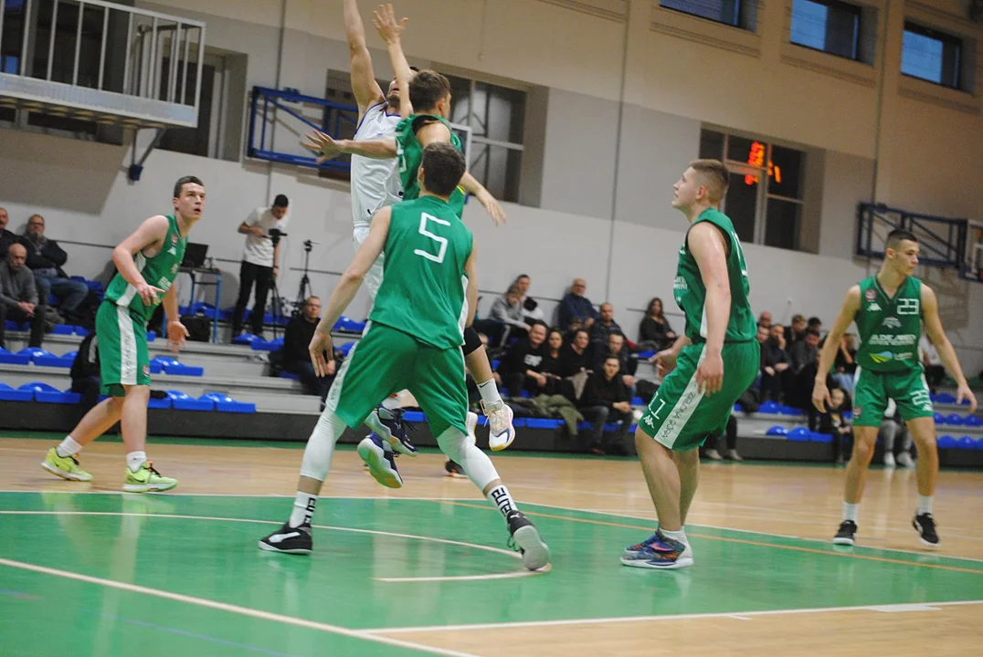 Kosz Kompaktowy Pleszew - Aldemed SKMZastal Zielona Góra 89:75