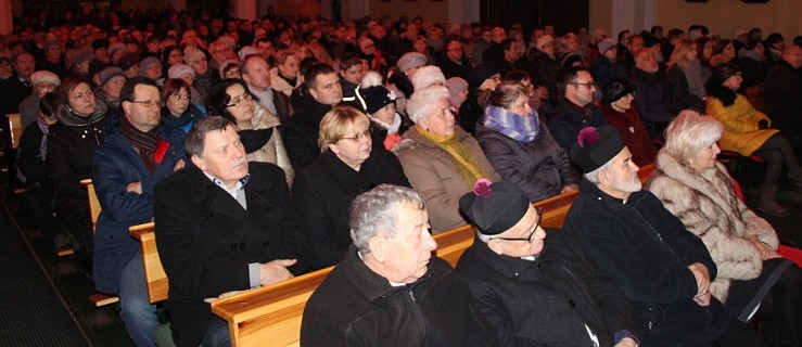 Tłumy w kościele... Parafianie okazali wielkie serce!  - Zdjęcie główne