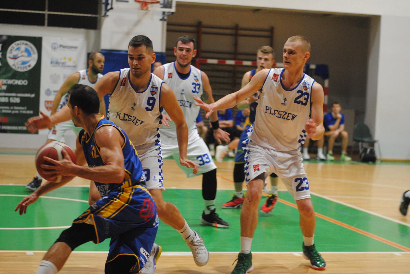 Kosz Kompaktowy Pleszew - Nabzdyk BM Slam Ostrów Wlkp. 81:66