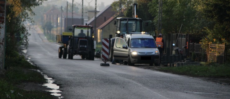 Gmina Dobrzyca. Czy dokończą chodnik w Strzyżewie? - Zdjęcie główne