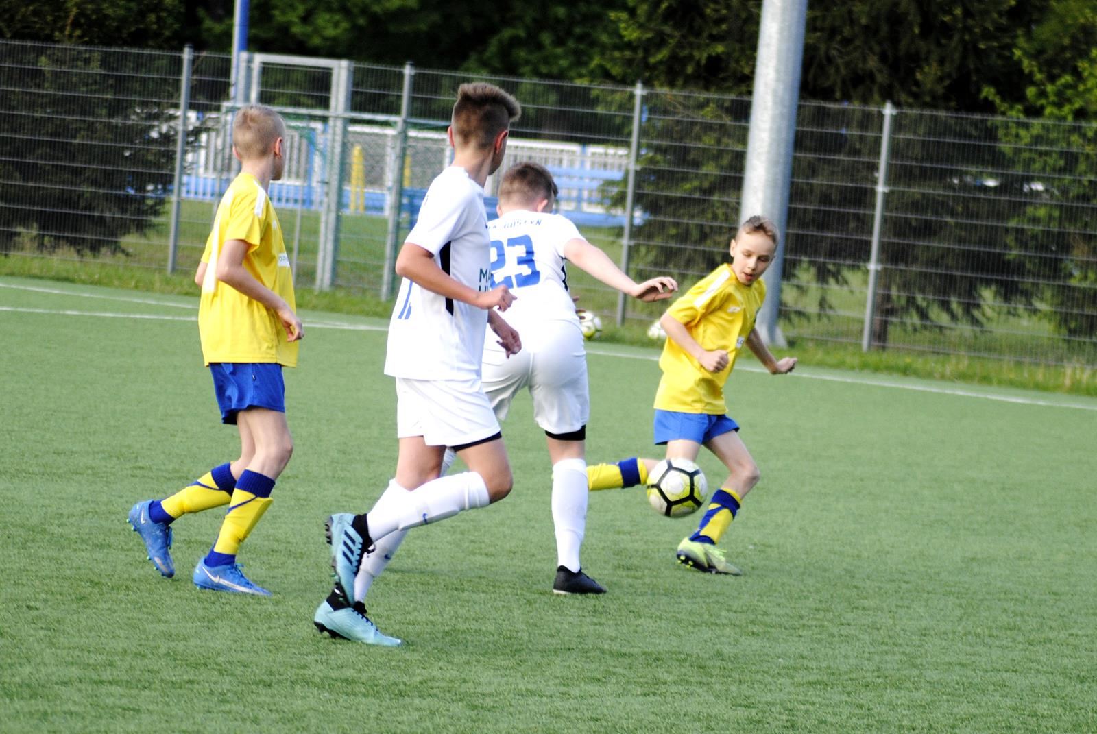 Stal Toplogistic Pleszew - Kania Gostyń 3:1