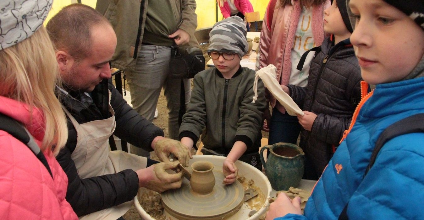 Pleszew. Wielkopolski Festiwal Rzemiosła - Zdjęcie główne