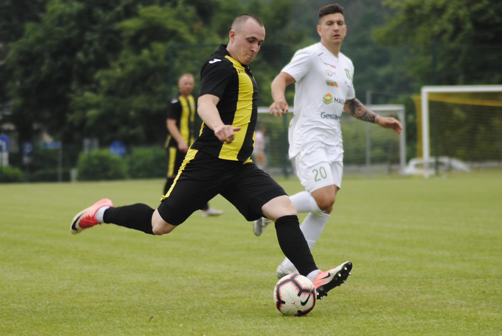 LKS Gołuchów - Victoria Września 0:0