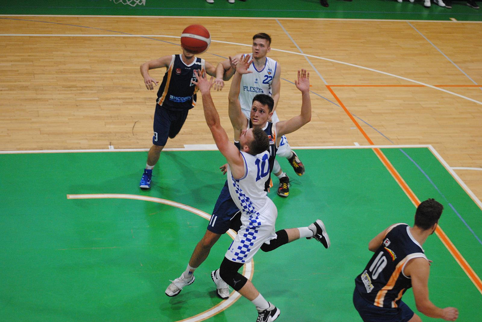 Kosz Pleszew - Sudety Jelenia Góra 92:74