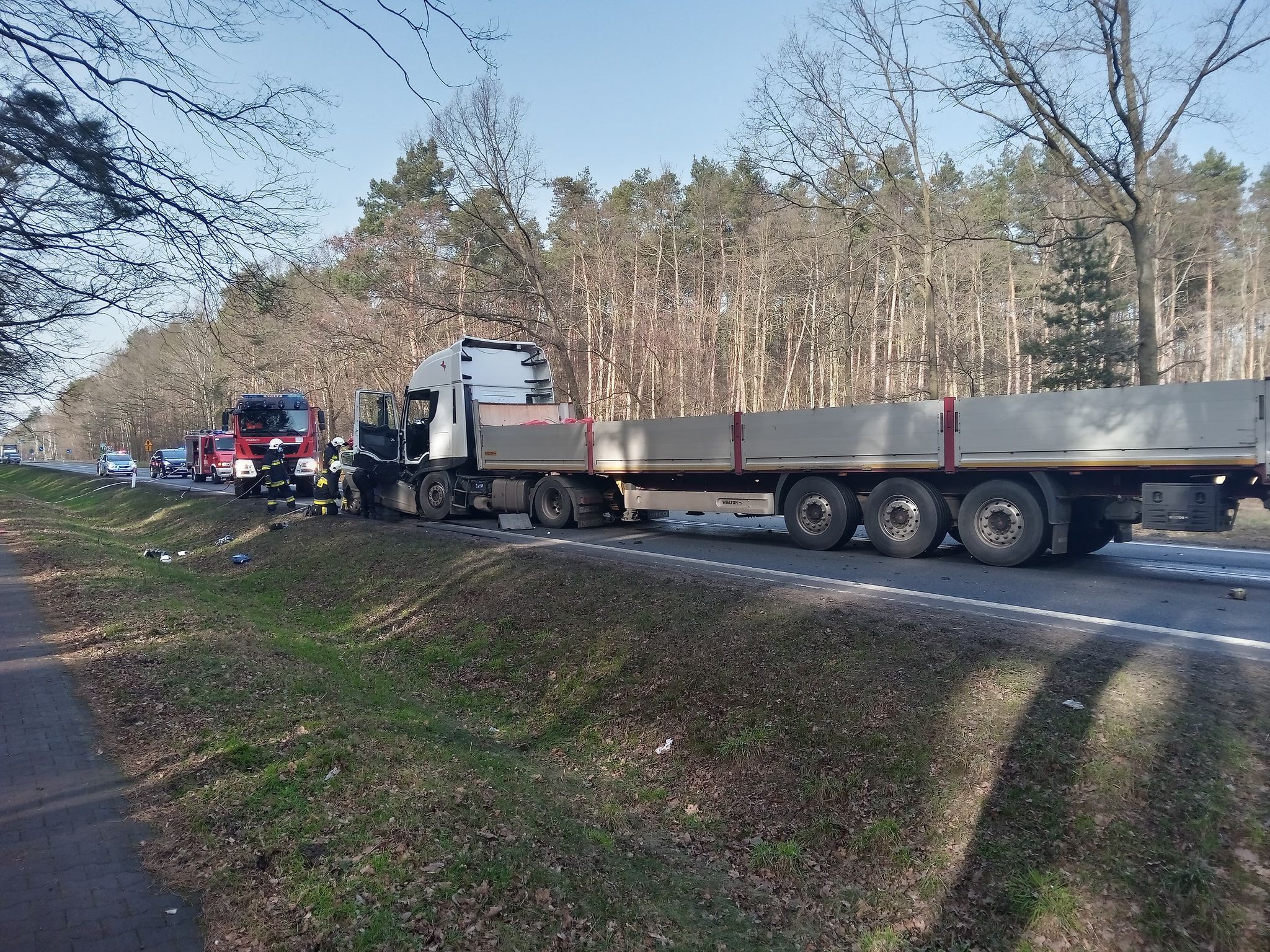 DK12. Śmiertelny wypadek na drodze krajowej nr 12 w gminie Gołuchów