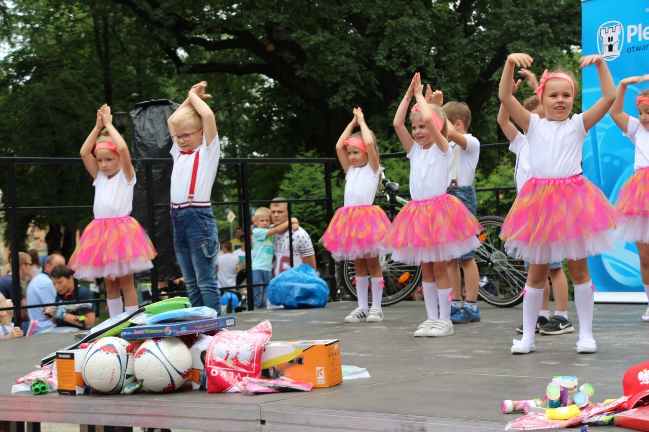 festyn pleszew - Zdjęcie główne