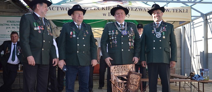 Dobrzyca. Strzelali o godność króla [FOTO] - Zdjęcie główne