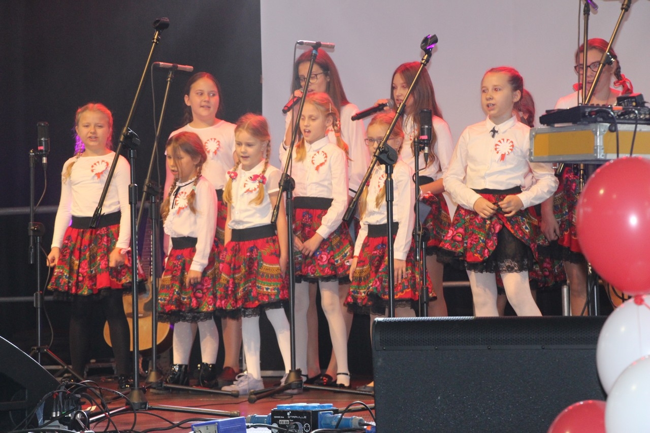 koncert niepodlegla goluchow - Zdjęcie główne