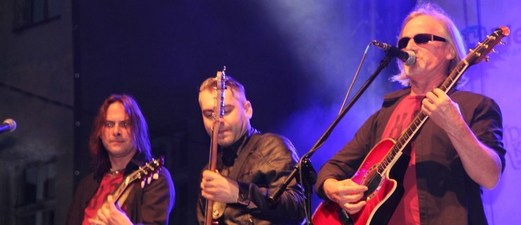 Bartas i Czerwone Gitary na zakończenie Dni Pleszewa [zdjęcia] - Zdjęcie główne