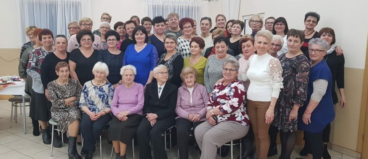 Panie z Kowalewa spotkały się na wieczerzy wigilijnej - Zdjęcie główne