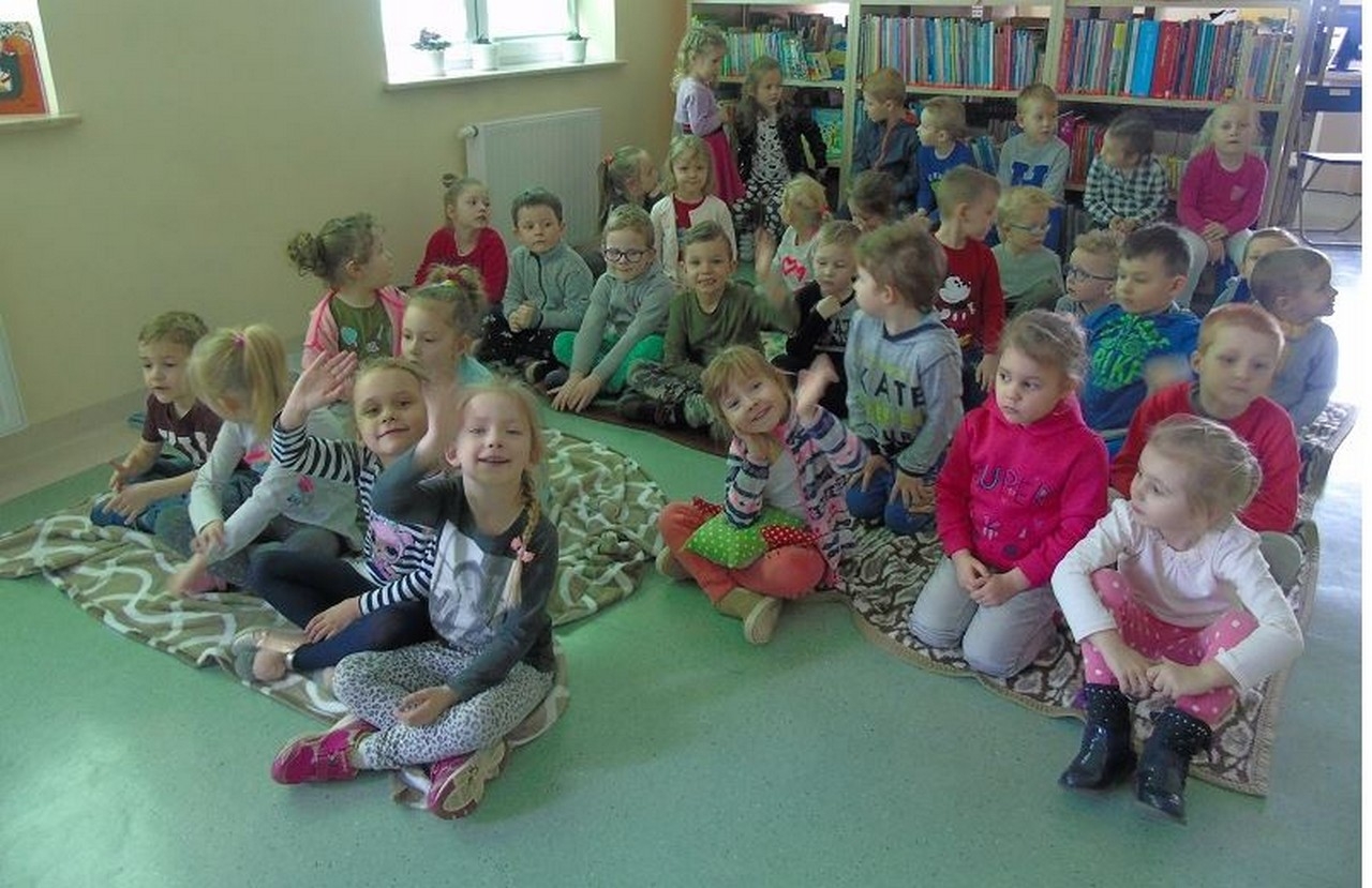 Teatrzyk kukiełkowy - Zdjęcie główne