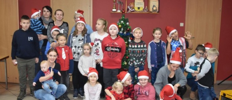 Psienie Ostrów. Gospodynie zaprosiły dzieci na pieczenie pierników  - Zdjęcie główne