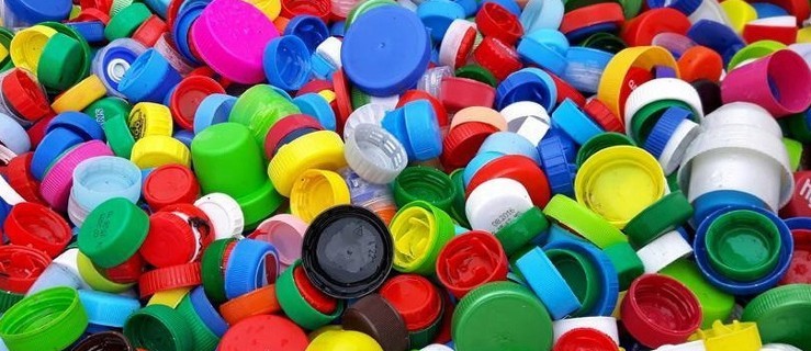 Zbierają nakrętki dla Sandry! - Zdjęcie główne