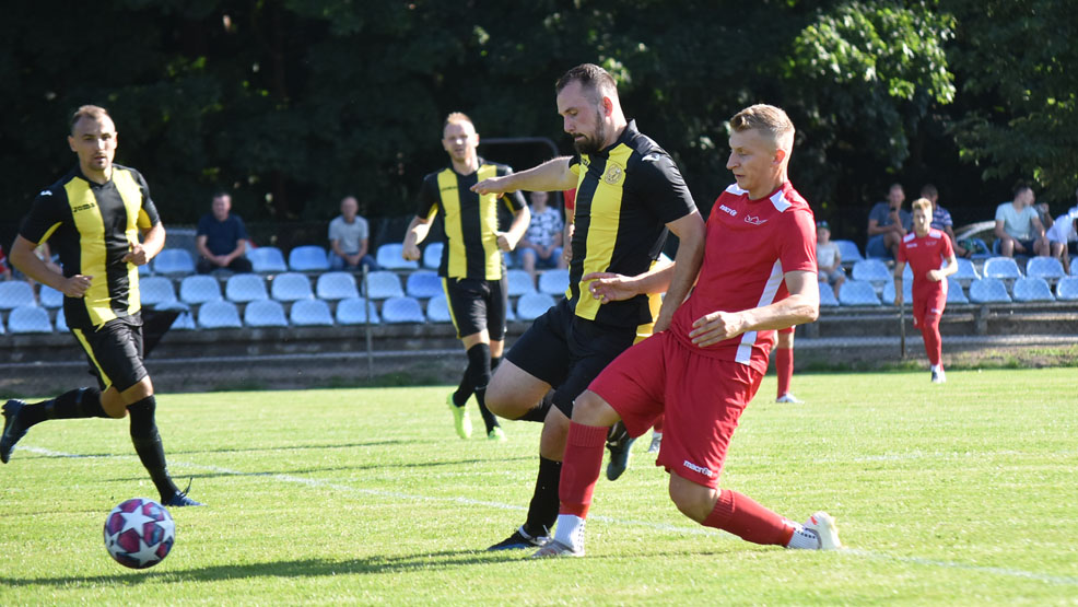 Korona Piaski - LKS Gołuchów 1:1