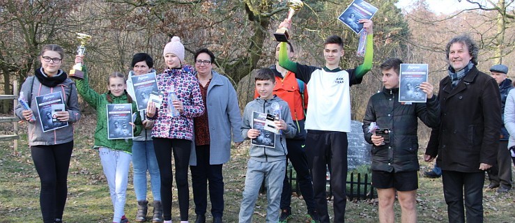 Gmina Gołuchów. Uczniowie z Turska pobiegli "Tropem Wilczym" [FOTO] - Zdjęcie główne