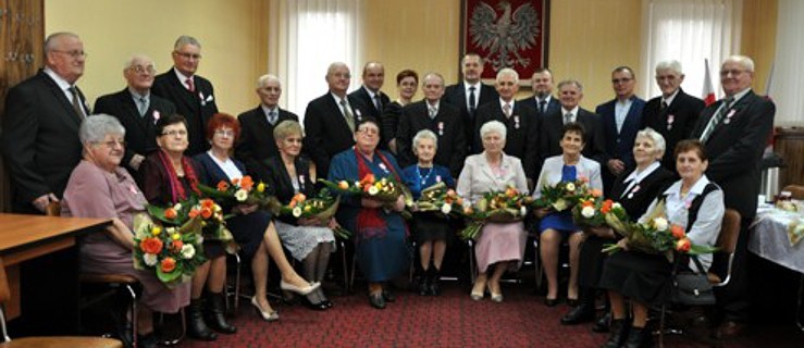 Złoci jubilaci z medalami  - Zdjęcie główne