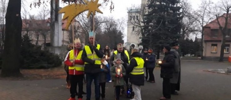 Pleszew. Orszak na Osiedlu Królewskim  - Zdjęcie główne