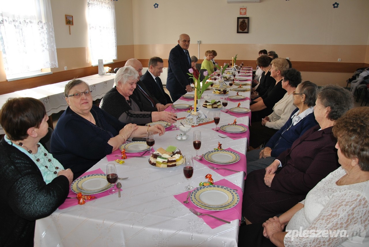 Pleszówka – za zdrowie pań! - Zdjęcie główne