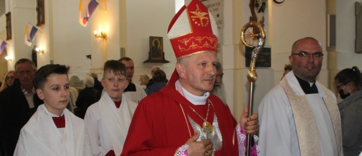 Tursko. Wiernych nie brakowało [ZDJĘCIA] - Zdjęcie główne