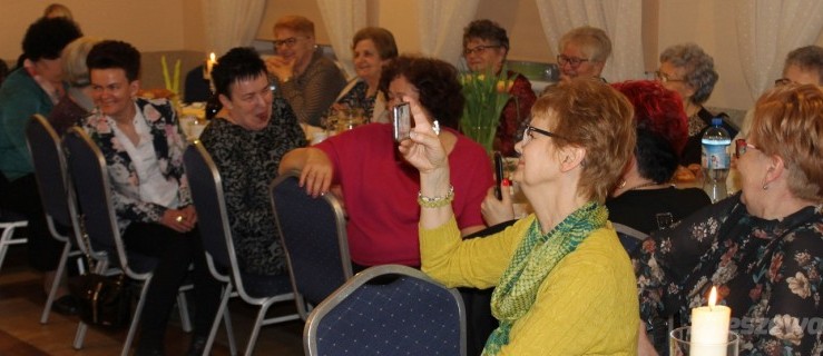 Gmina Dobrzyca. Tak świętowano Dzień Kobiet w Karminku! - Zdjęcie główne