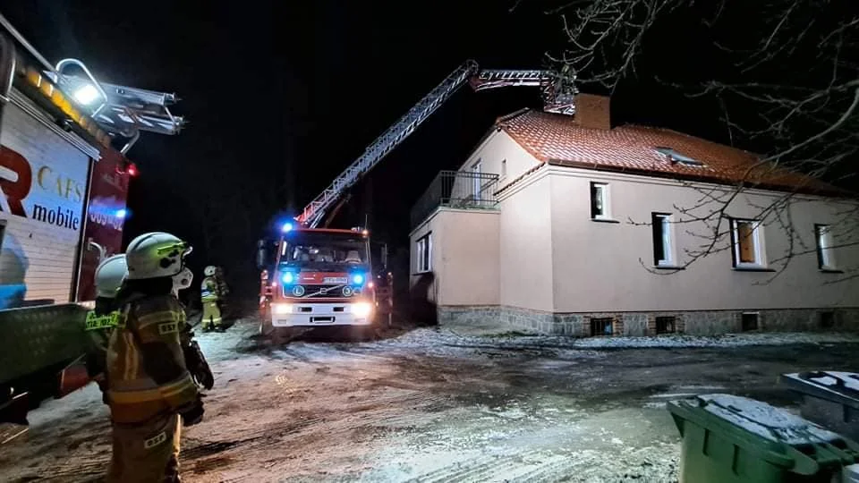 Pożar sadzy w Dobrzycy - Zdjęcie główne