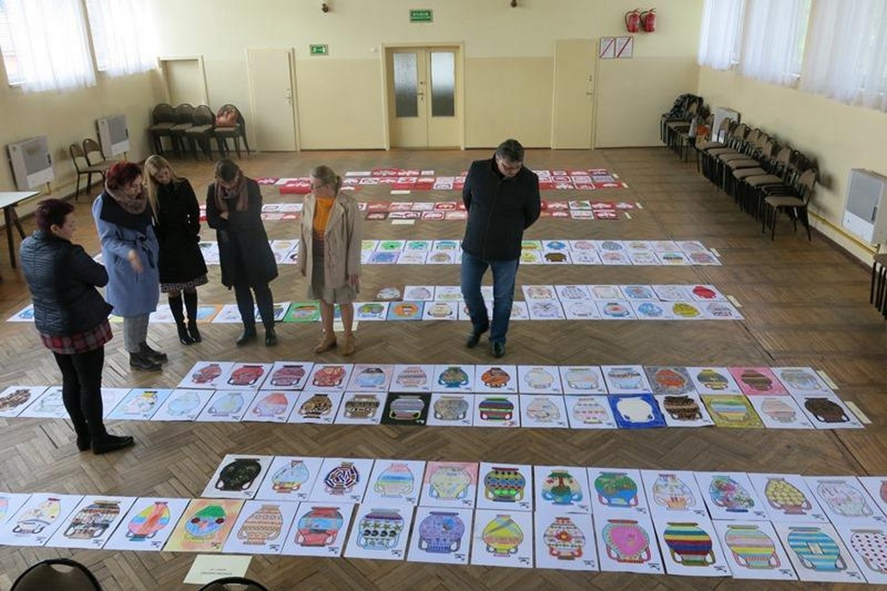 współczesne wazy - Zdjęcie główne