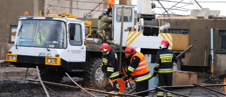 Tornado zabrało gospodarstwa - Zdjęcie główne