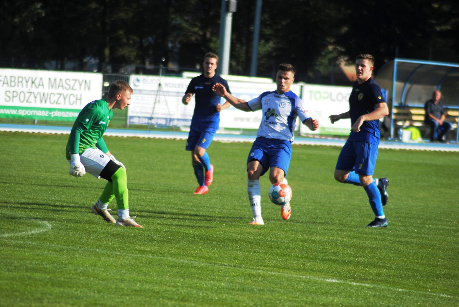 Stal Pleszew - Warta Śrem 2:3