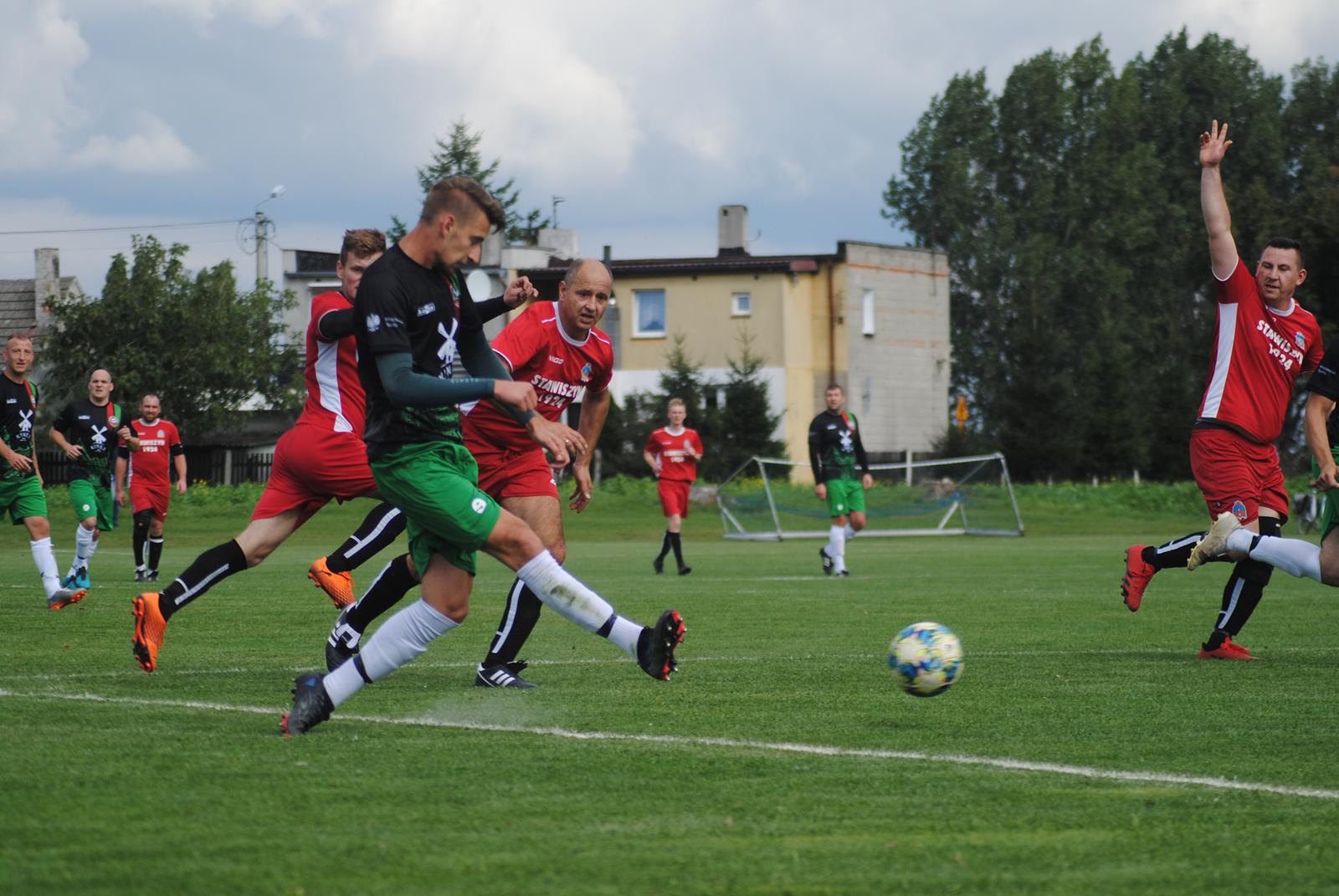 Las Kuczków - Korona-Pogoń Stawiszyn 2:0