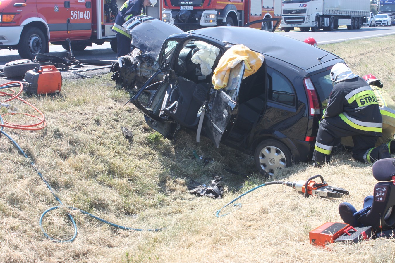 Wypadek na drodze krajowej w Brzeziu