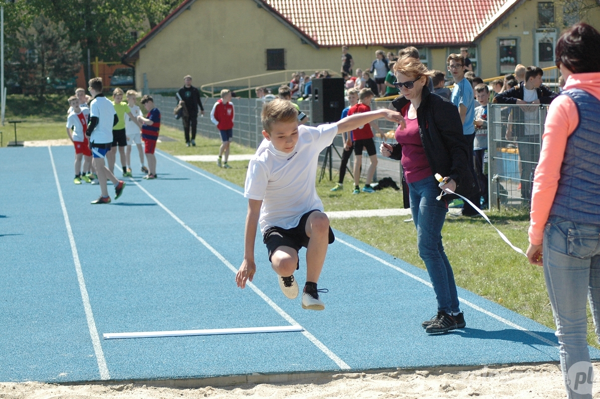 Mistrzostwa pleszewskiego powiatu w lekkoatletyce - Zdjęcie główne