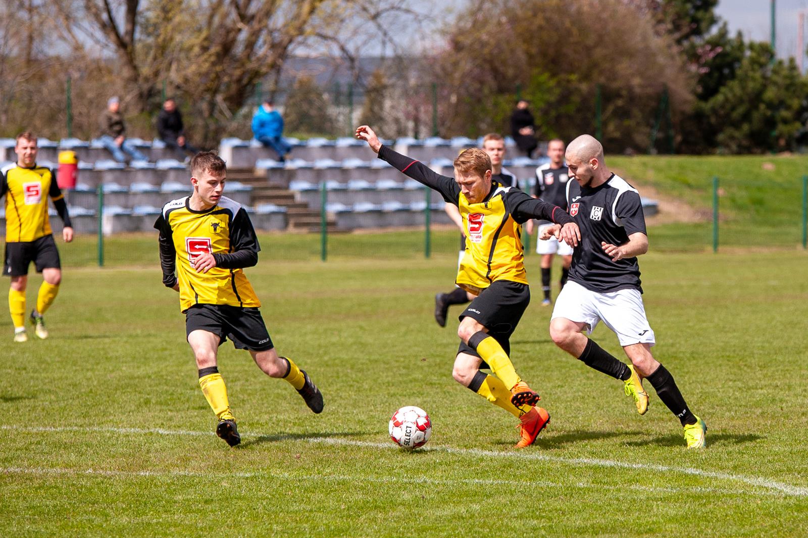 Czarni Dobrzyca - Gladiatorzy Pieruszyce 4:3