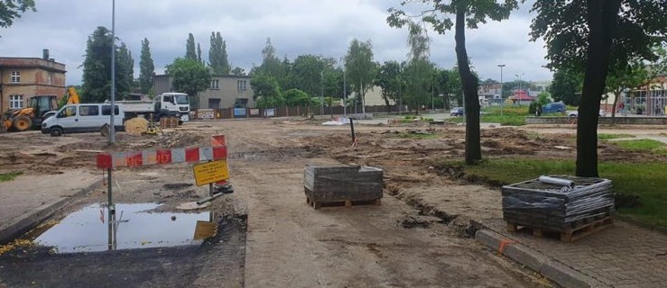 Pleszew. Rusza budowa ronda. Do kiedy potrwają prace? - Zdjęcie główne