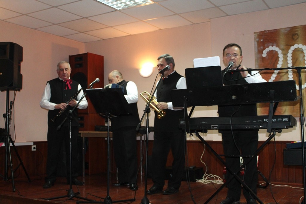 Dzień Kobiet w Sośnicy - Zdjęcie główne