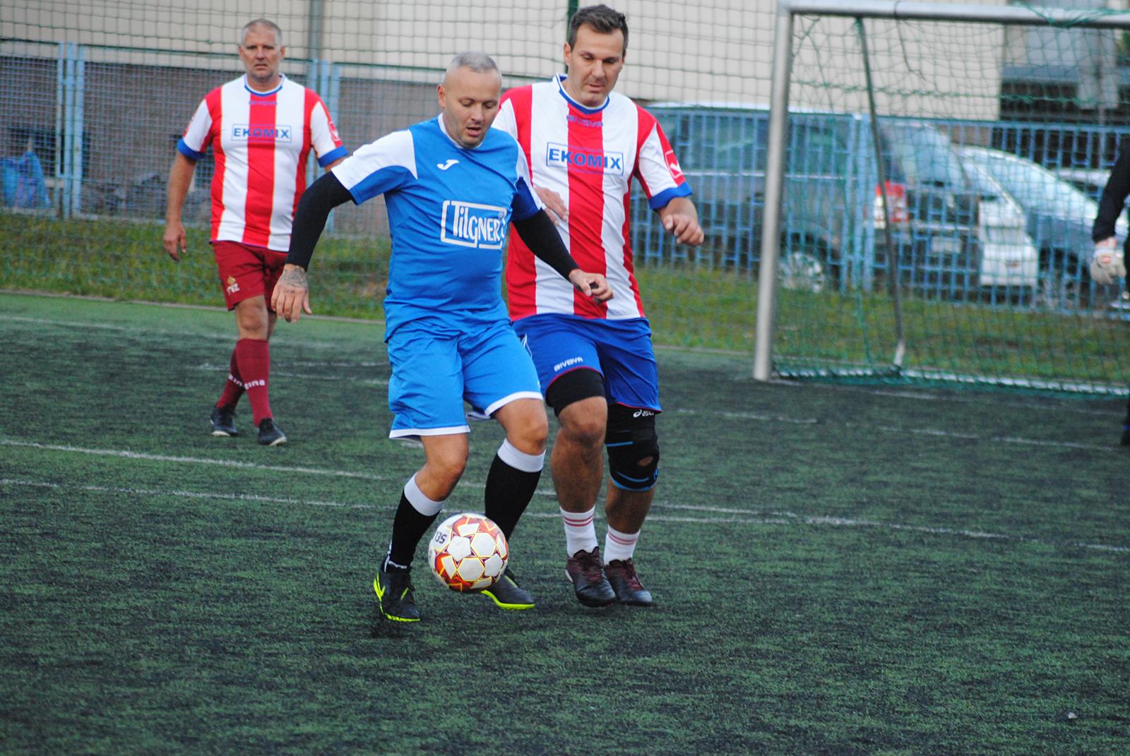 Lider Oldboys Cup 35+. Tilgner Veritas lepszy w meczu "na szczycie" - Zdjęcie główne