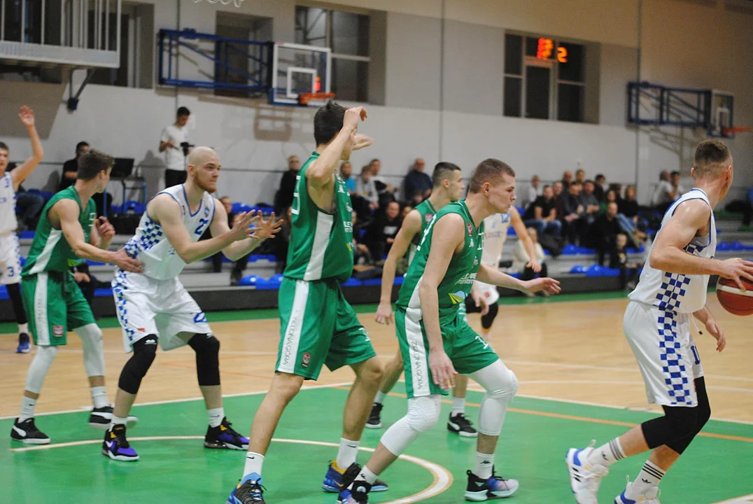 Kosz Kompaktowy Pleszew - Aldemed SKMZastal Zielona Góra 89:75