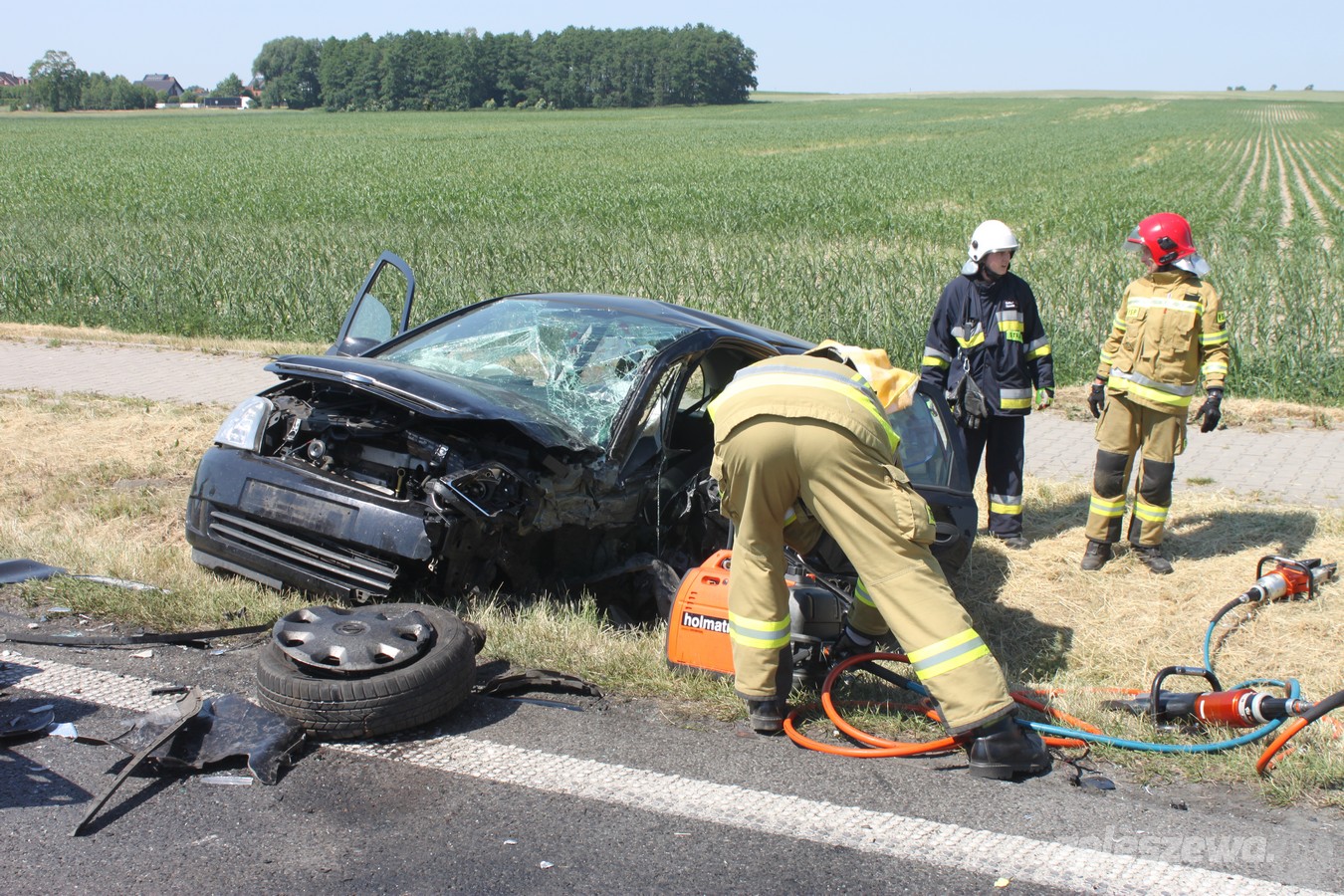 Wypadek na drodze krajowej w Brzeziu