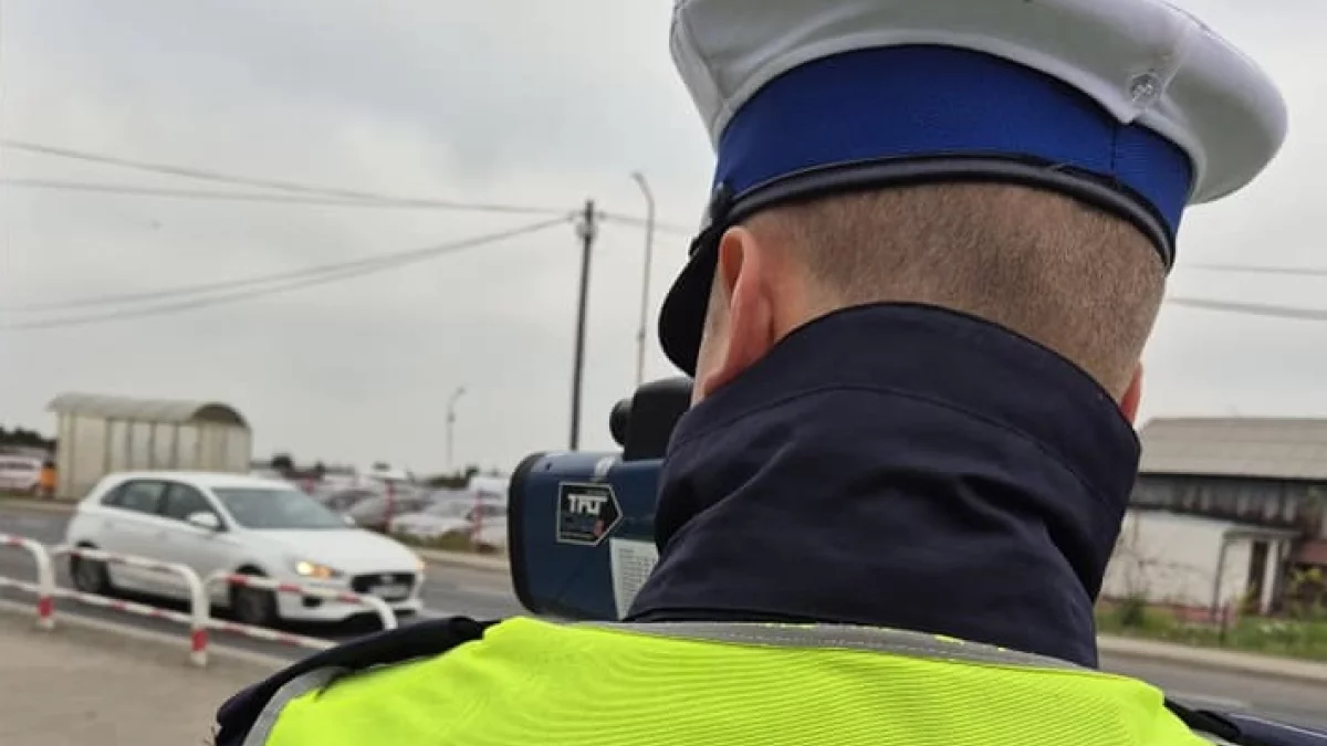 Jechał za szybko, zatrzymała go policja. Okazało się, że prowadzi po alkoholu i nie ma prawa jazdy - Zdjęcie główne