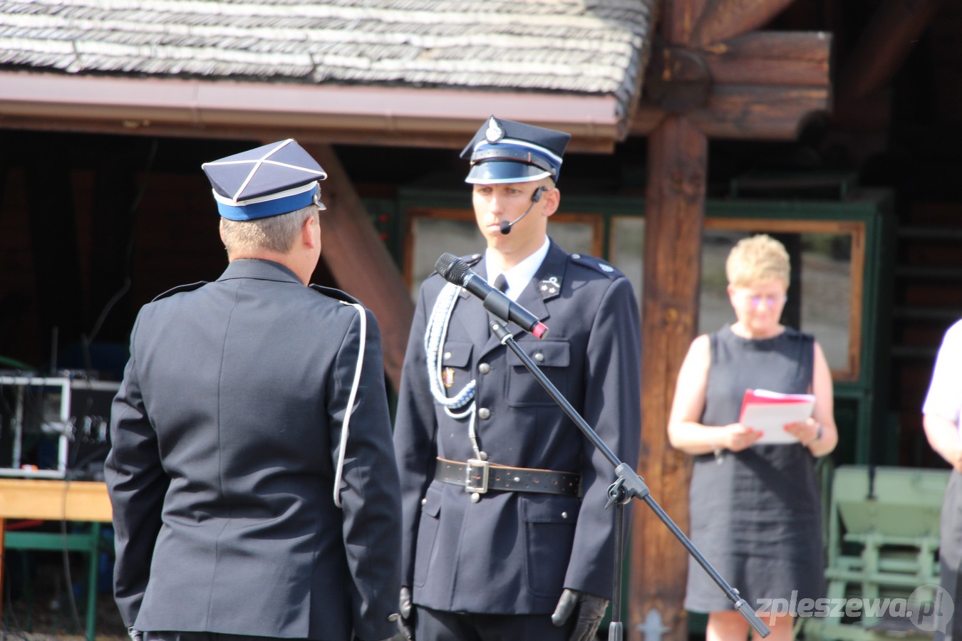 Nadanie nowego sztandaru dla OSP Gołuchów